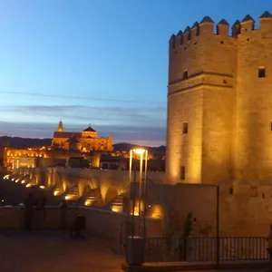Mezquita Con Cochera Apartamento Córdoba